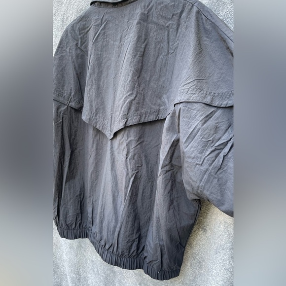 Nike Sportswear Women’s Essential Windrunner Full Zip Jacket - Picture 7 of 9